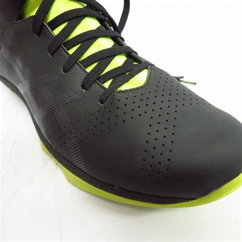 asics アシックス NAKED EG01 ネイキッド バスケットボールシューズ バッシュ TBF01A 9007 27 5cmの買取実績 ブランド買取専門店リアルクローズ リアクロ