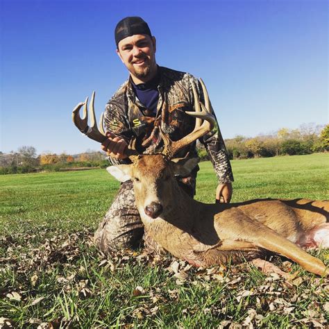 2016-2017 deer harvest photos | Page 3 | Kentucky Hunting