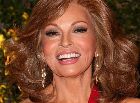 Raquel Welch Death Hollywood Icon Dies Aged 82