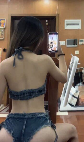 Bean Bun ASMR Nude Leaks TheFappening