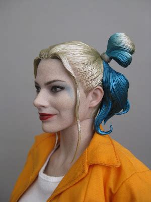 DeSMOnd Collection Hot Toys 1 6 Harley Quinn Prisoner Ver In Suicide Squad