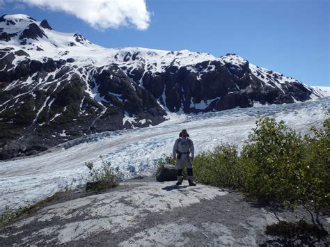 This is the Harding Icefield Trail that runs along Exit Glacier (you can see in the background ...