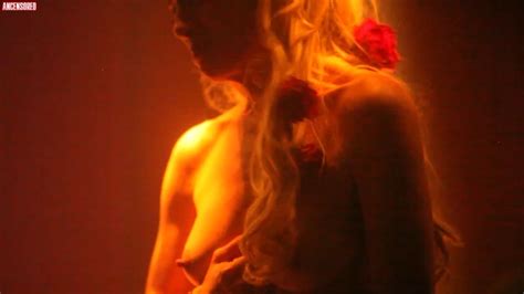 Naked Letícia Spiller Added 11 17 2019 by Lobezno