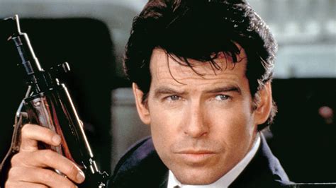 Zum Geburtstag Welcher Pierce Brosnan Gef Llt Ihnen Am Besten