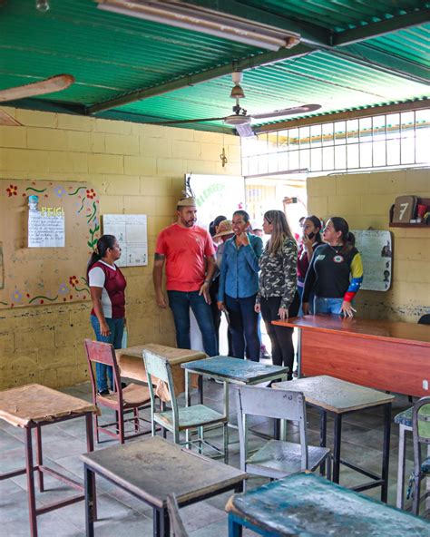 Gobernador de Anzoátegui anunció Feria de la Ciruela y mejoras en