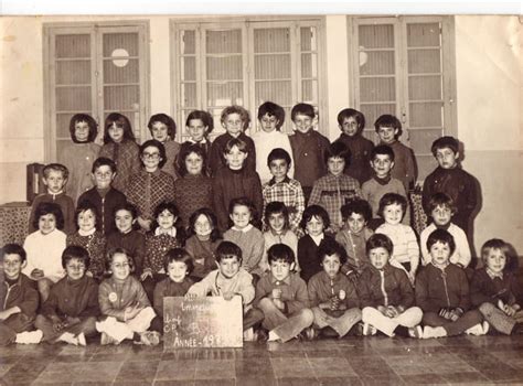 Photo De Classe Maternelle Et Cp De 1971 Ecole Notre Dame Copains D