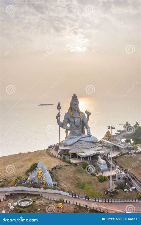 The Statue of Great Lord Shiva in Murudeshwar Temple. Editorial Stock Photo - Image of india ...