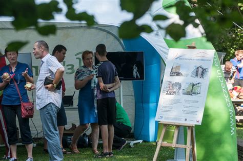 Festyn Familijny Na R Ance G Usi W Przestrzeni Publicznej