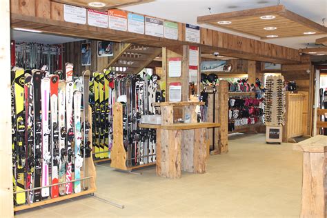 Roland Gay SAMOËNS Ski Service Ski equipment rental in Samoëns
