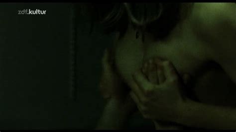 Naked Jule B We In Close