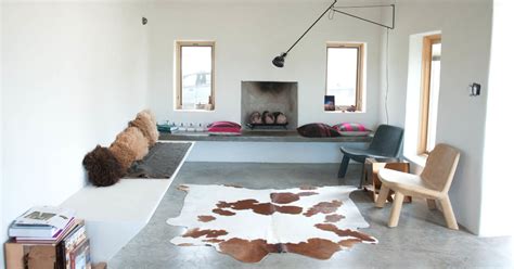 airbnbs remote marfa house  guests   unplug artful