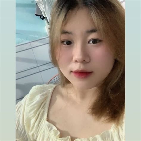 Thị Hằng Behang23 • Threads Say More