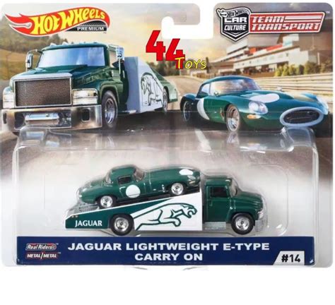 Машинка Hot Wheels Team transport Jaguar Lightweight E Type Premium Хот Вилс Тим Транспорт