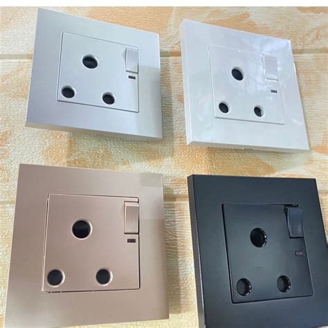 15a Switch Socket Outlet 3 Round Hole 1 Gang Ac Power Plug Socket Suis Soket Palam Dinding