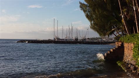 Lahaina Harbor - Valentine Tino Rosete | Maui Minister...