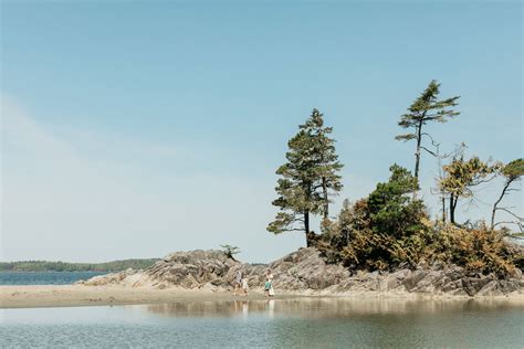 Tofino Family Photographer: Tonquin Beach