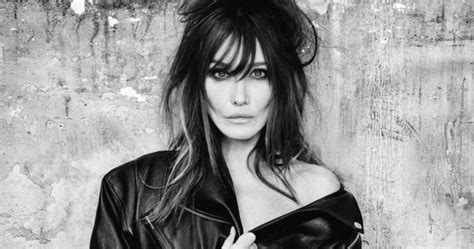 Carla Bruni En Blonde Un Virage Audacieux Pour Sensibiliser Au Cancer Du Sein Rire Et Art