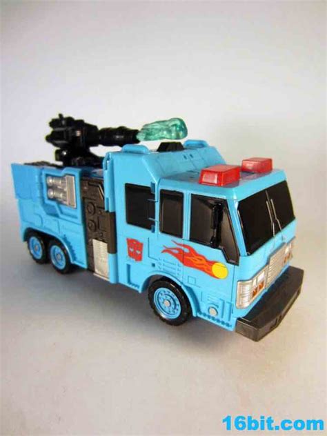 Bit Figure Of The Day Review Hasbro Transformers Generations Protectobot Hot Spot Action