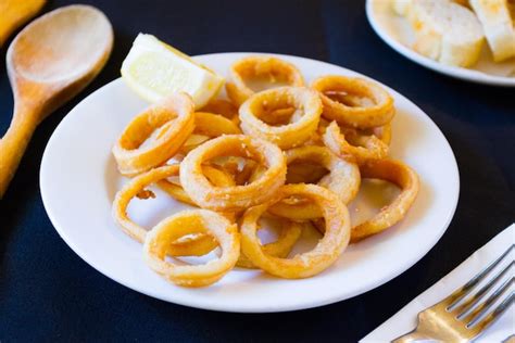 Calamares A La Romana Calamares Rebozados Receta Tradicional De Tapa