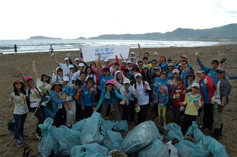 還給下一代乾淨海洋 企業聯手淨灘為地球慶生 台灣地球日 Earth Day Taiwan