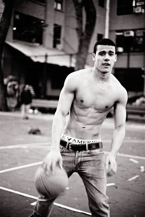 Thumbs Pro Hot Basketball Muscle Jocks Live Muscle Webcams Data Blogger Escaped Target