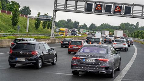 KBA Statistik Immer Mehr Autos In Deutschland