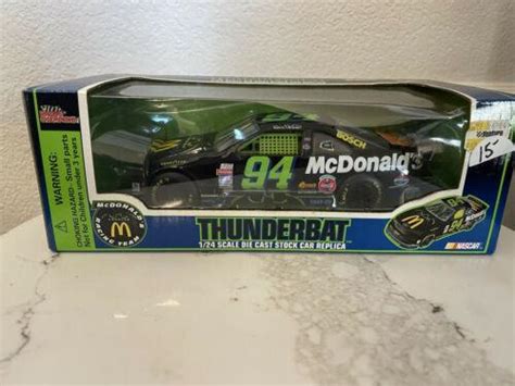 1995 Racing Champions 124 Mcdonalds Thunderbat Bill Elliott 94 Batman