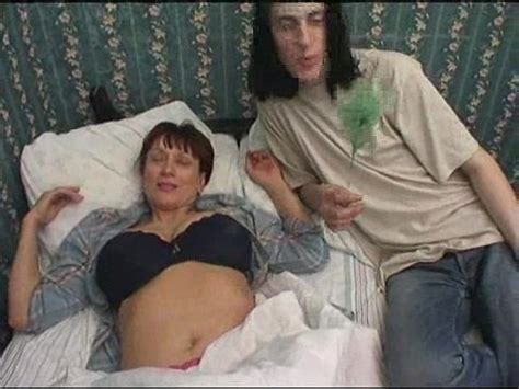 Busty MILF Threesome XVIDEOS