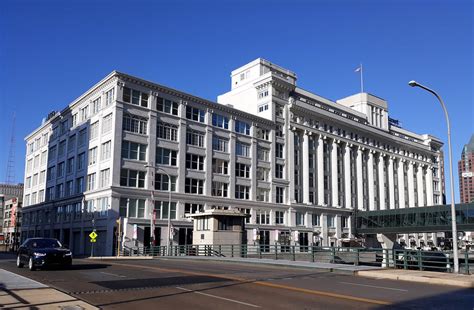 Gimbels Dept Store Building Milwaukee Wi Tom Mclaughlin Flickr