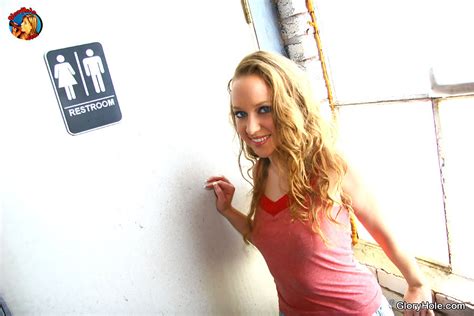 Leighlani Red Sucking Off An Anonymous Black Dong Porn Pictures Xxx Photos Sex Images