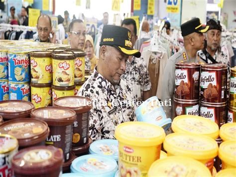 Jelang Hari Raya Pj Bupati Pantau Harga Kebutuhan Pokok