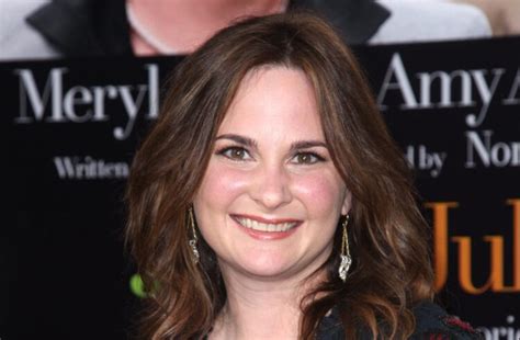 10 Sexy Hot Julie Powell Bikini Pics