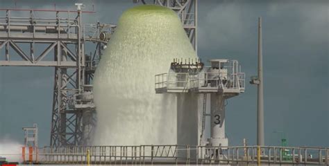 Nasa Releases 450000 Gallons Of Water On Its Launch Pad Heres Why