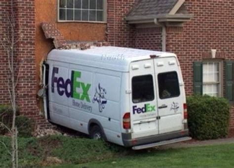 Ten Of The Most Disastrous Fedex Truck Crashes