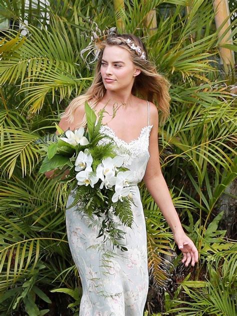 Margot Robbie Wedding Dress