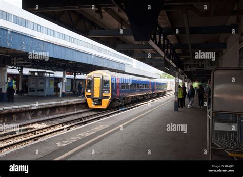 Train Arriving At Central Station Hi Res Stock Photography And Images