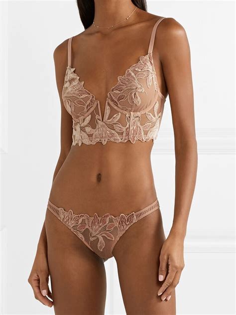 27 Bridal Lingerie Looks Perfect For Your Wedding Night