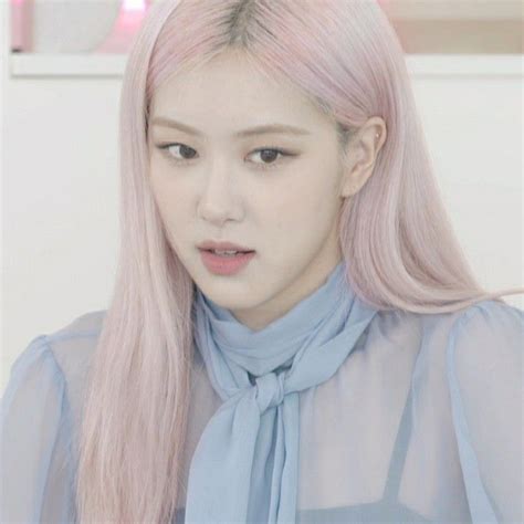 rose pink hair pink hair blackpink rose