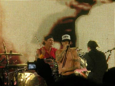 Red Hot Chili Peppers Live A Milano