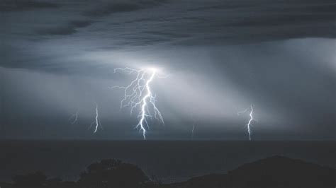 Alerta De La AEMET Llegan Tormentas Rayos Y Granizo