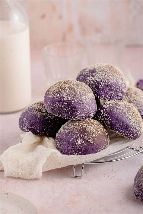 Fluffy Ube Pandesal Filipino Purple Yam Bread Rolls Binovery