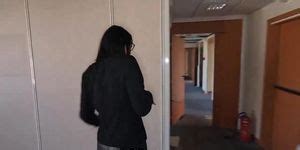 Real Estate Agent Cheats On Her Boyfriend Gets Anal Fucked During Visit By Fake Clients Blryzf