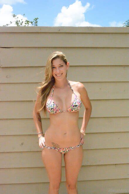 Bikini Model Noelani Ai Enhanced Memorialweekend Topaz Denoise Faceai Porn Pic