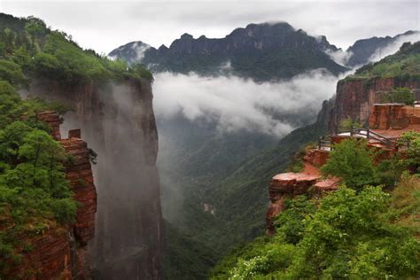 Taihang Mountains Stock Photos, Pictures & Royalty-Free Images - iStock