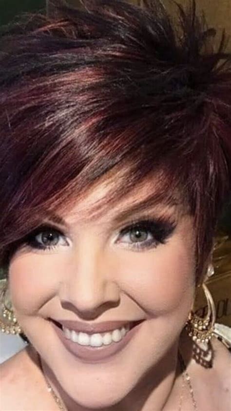 Pin By Sherry Yoder On Make Up And Hair In Short Red Hair Short