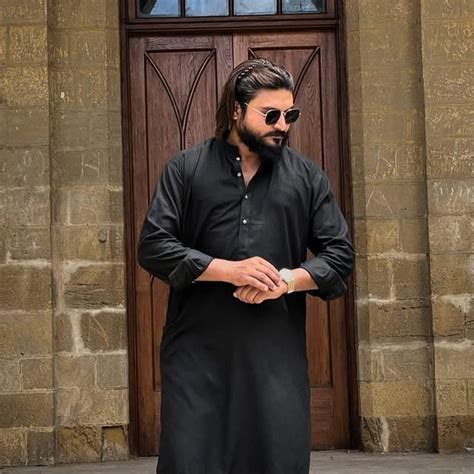 muhammad zeeshan  zeeshanofficial threads