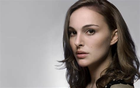 Women Brunette Natalie Portman Sweater Hd Wallpaper Rare Gallery