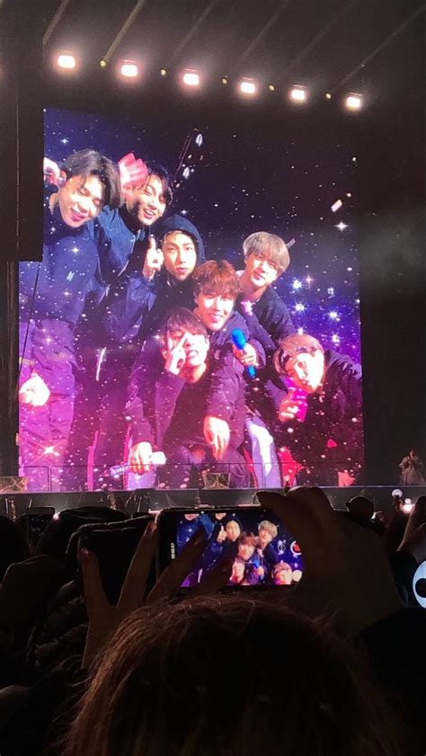 bts concert muzykalnye oboi muzykalnye gruppy vintaznye predposylki