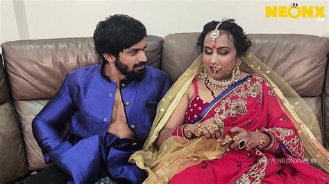 Indian Hot Sexy Bhabi Fucked By Muscle Man And CUM P HD Yami Femjoy