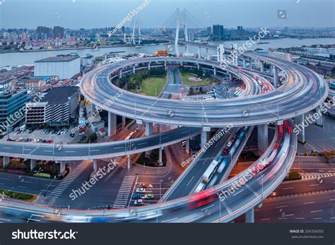 Beautiful Nanpu Bridge Dusk Crosses Huangpu Stock Photo 204356050